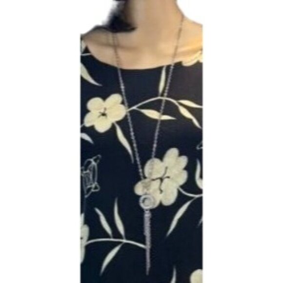 (6 for $25) Silver Circle Pendant and Tassel Lariat Necklace - Picture 1 of 2